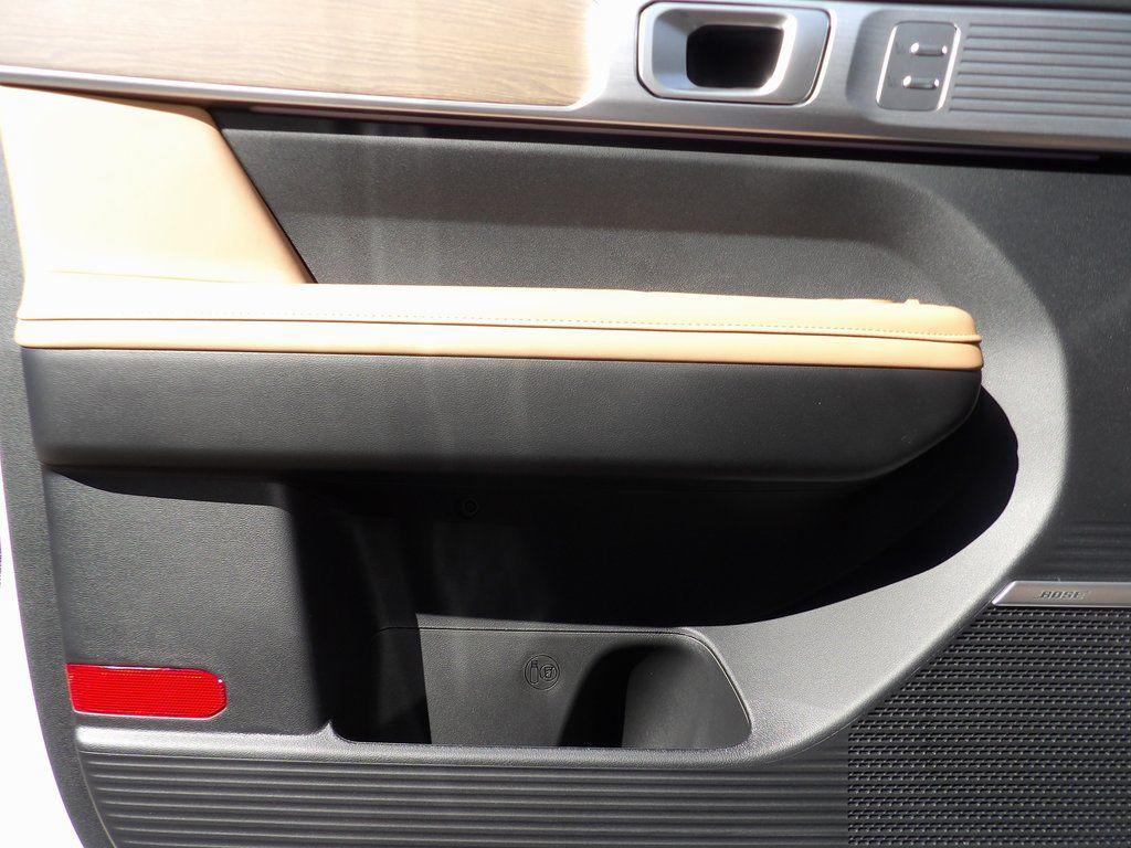 2026 Hyundai Santa Fe Calligraphy - Photo 11