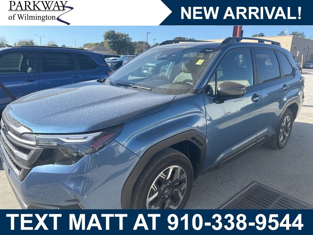 Used 2025 Subaru Forester Premium SUV