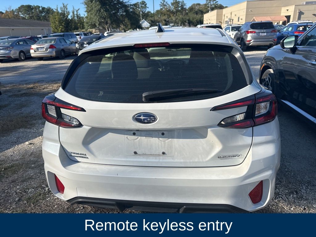 2024 Subaru Impreza Base photo 3