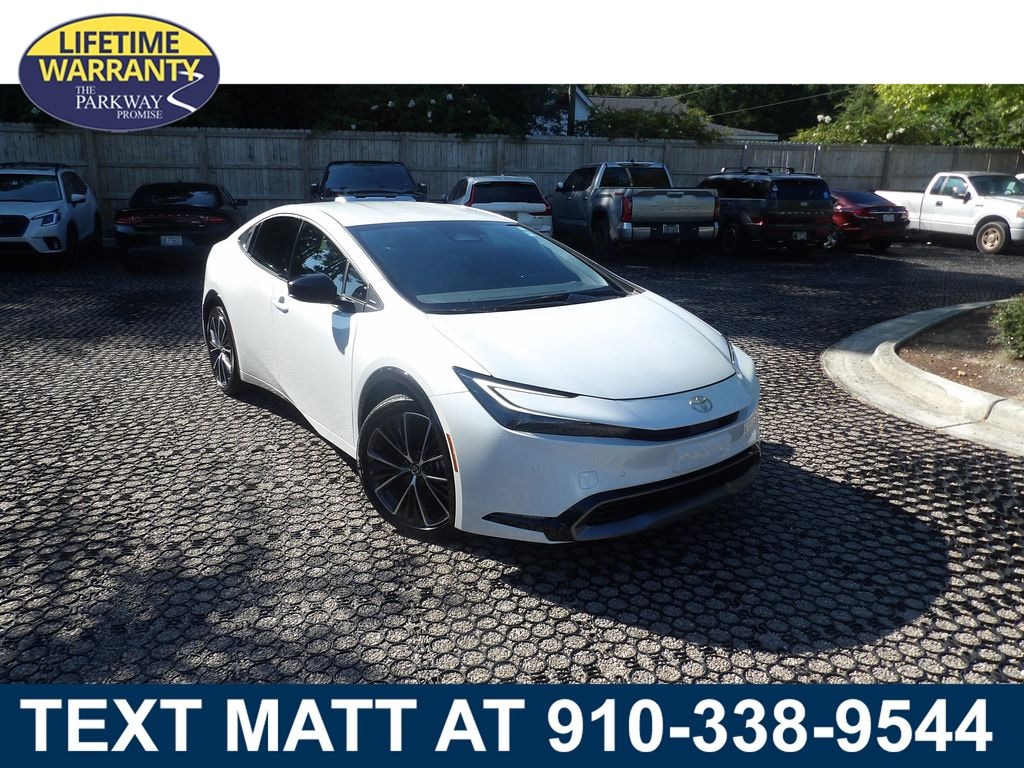 Used 2024 Toyota Prius XLE Hatchback