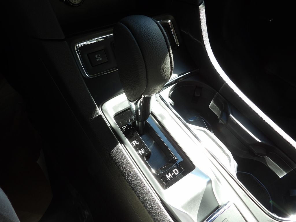 2026 Subaru Ascent Limited - Photo 26