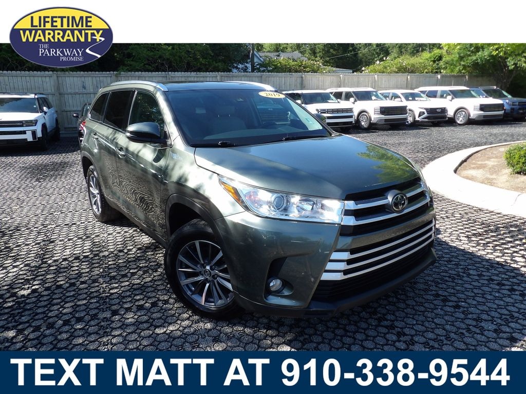 Used 2019 Toyota Highlander XLE SUV