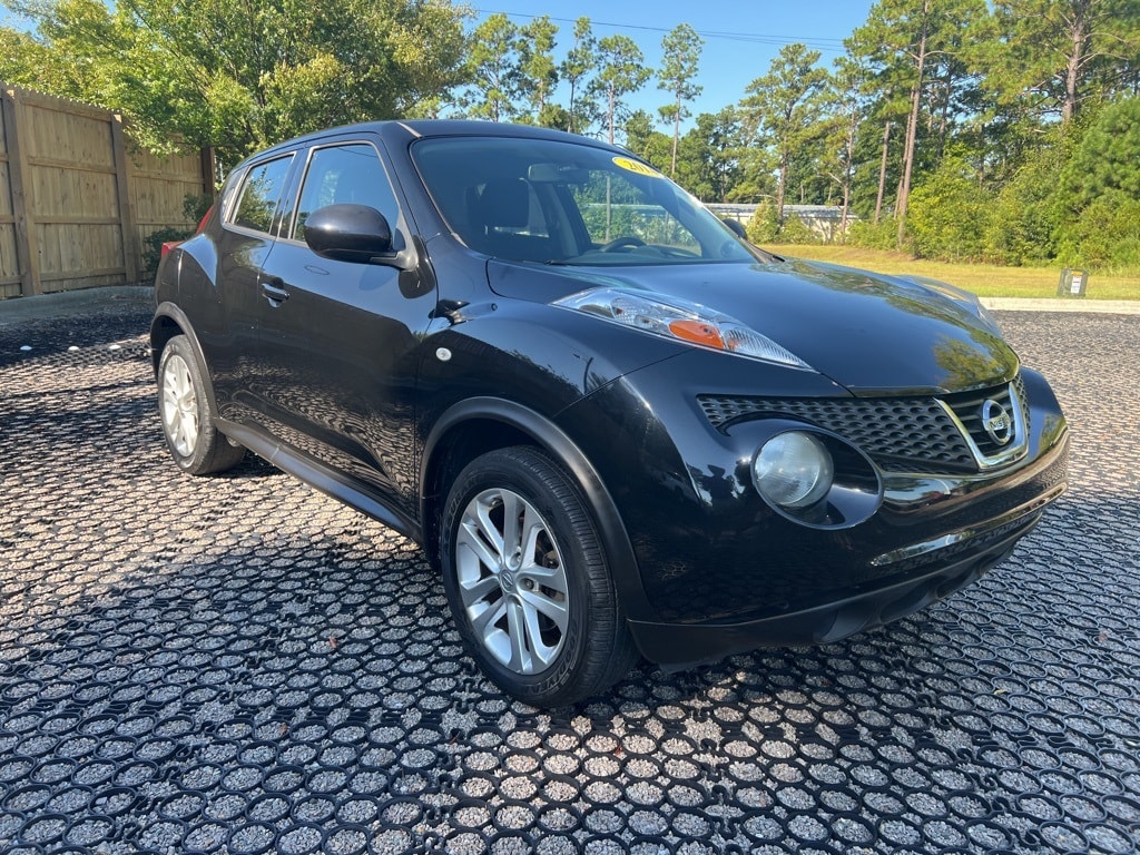 Used 2014 Nissan JUKE S with VIN JN8AF5MR6ET452506 for sale in Wilmington, NC