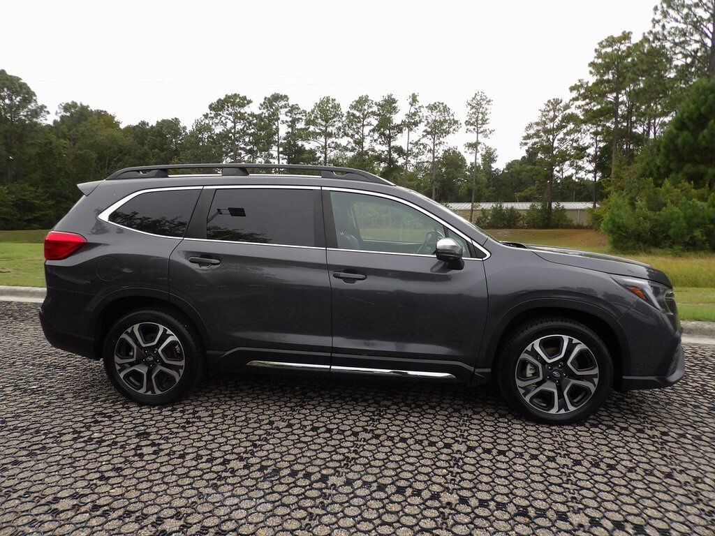 Used 2023 Subaru Ascent Limited SUV