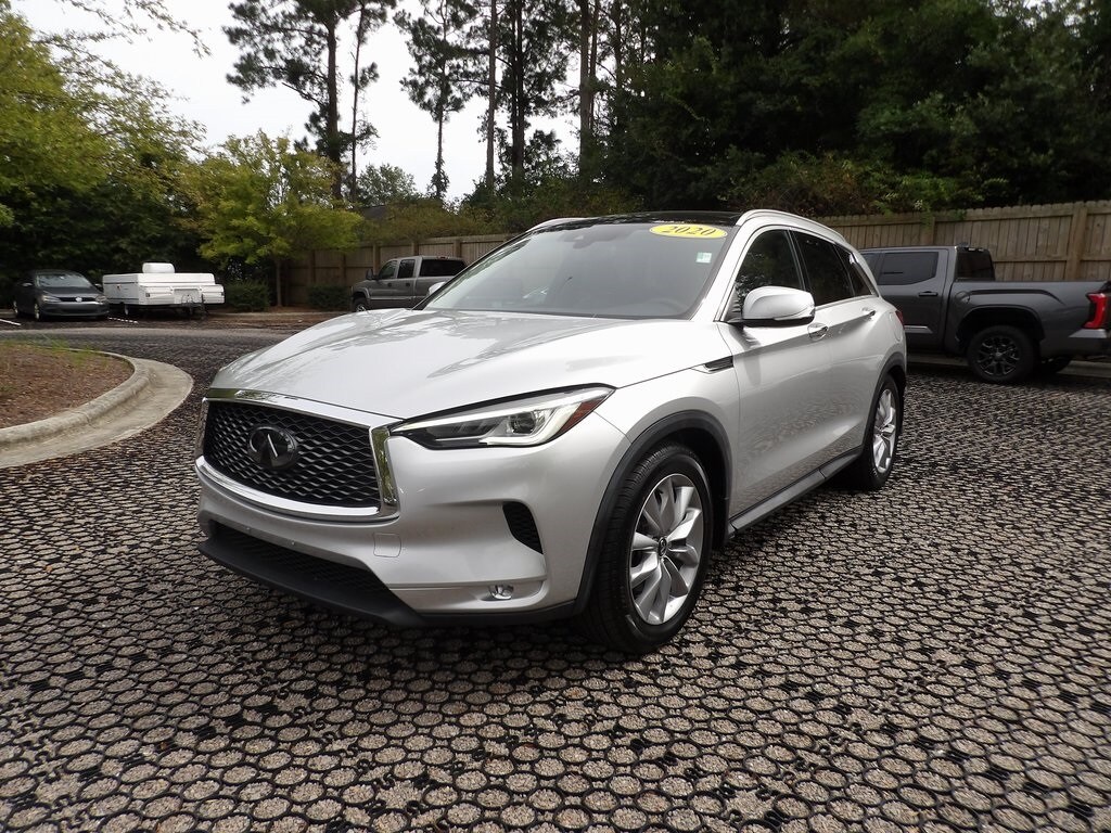 2020 Infiniti QX50 Luxe photo 3