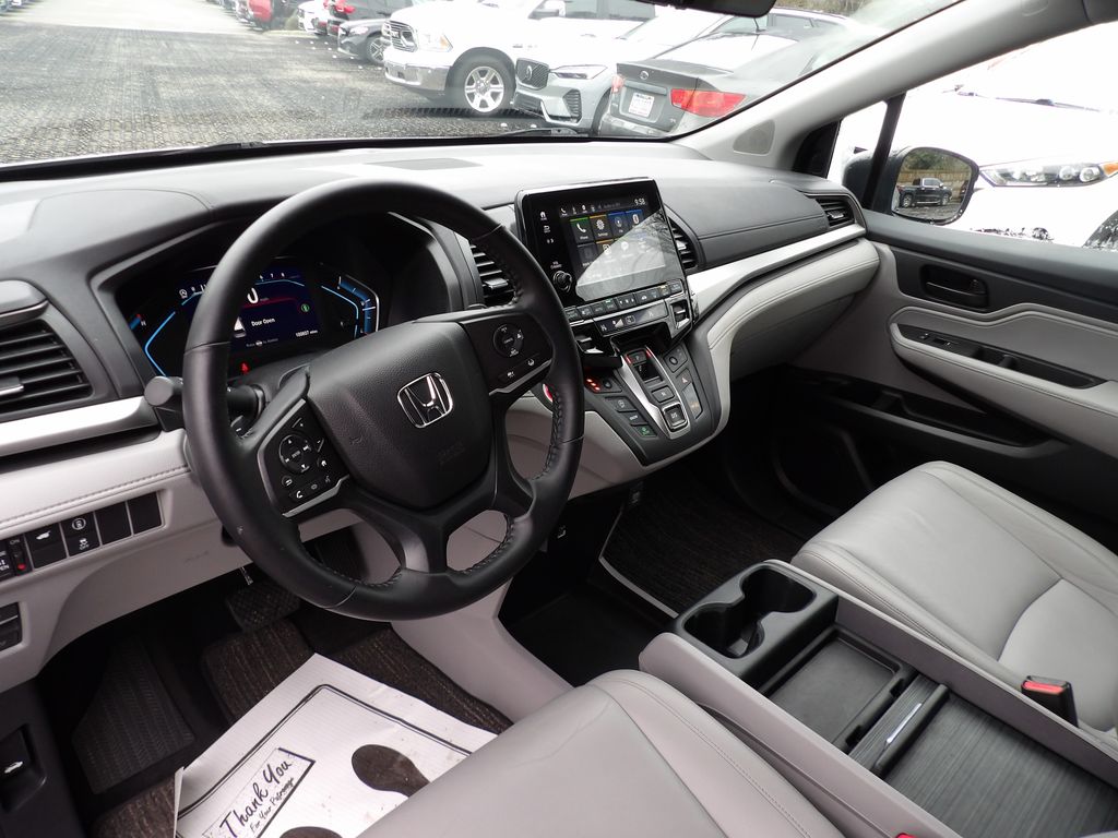 2023 Honda Odyssey EX-L - Photo 12