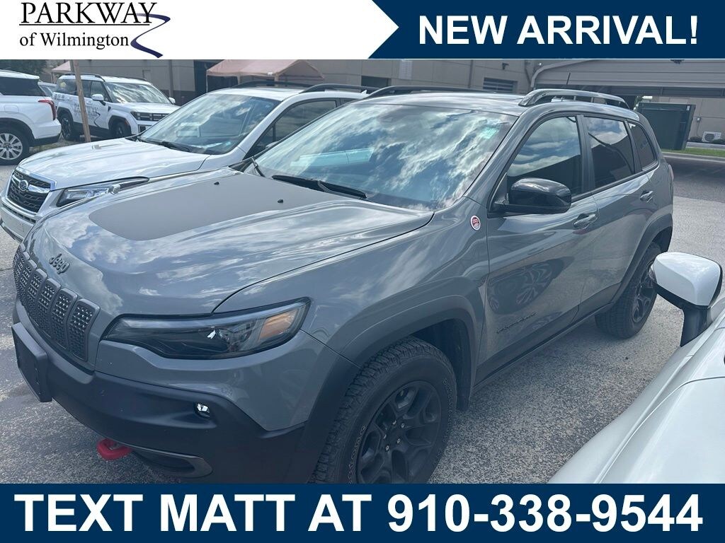Used 2022 Jeep Cherokee Trailhawk SUV