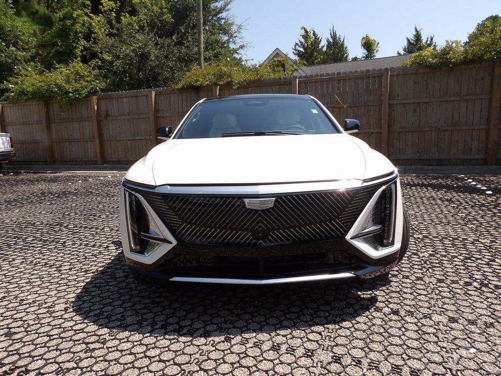 Used 2024 Cadillac LYRIQ Luxury 1 with VIN 1GYKPPRK5RZ105461 for sale in Wilmington, NC