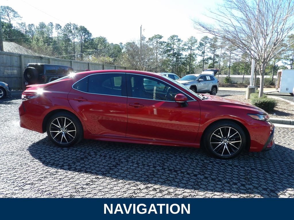 Used 2021 Toyota Camry SE Sedan