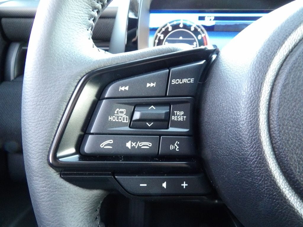 2026 Subaru Outback Limited - Photo 18