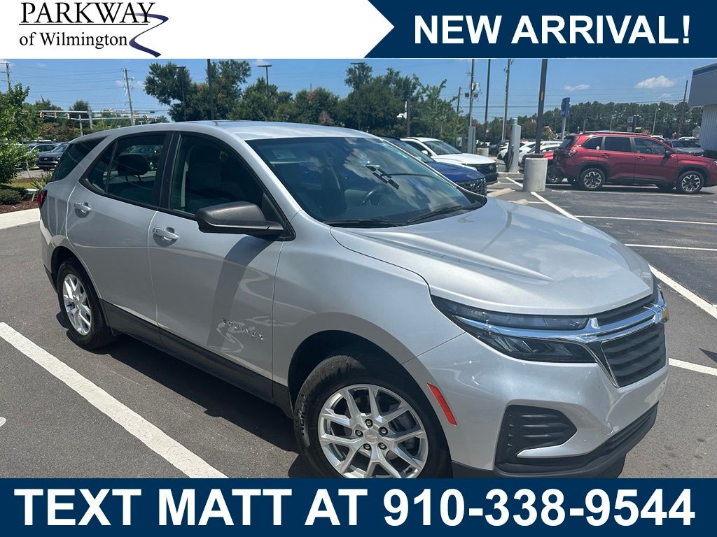 Silver Ice Metallic 2022 Chevrolet Equinox SUV / Crossover Front-Wheel Drive 6-Speed Automatic Overdrive
