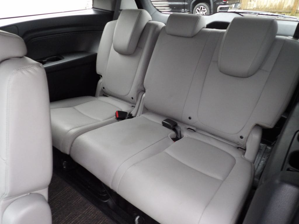 2023 Honda Odyssey EX-L - Photo 24
