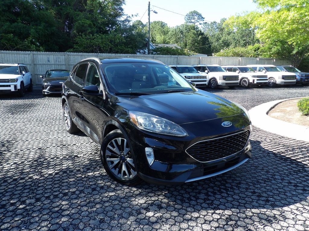 Used 2020 Ford Escape Hybrid Titanium SUV
