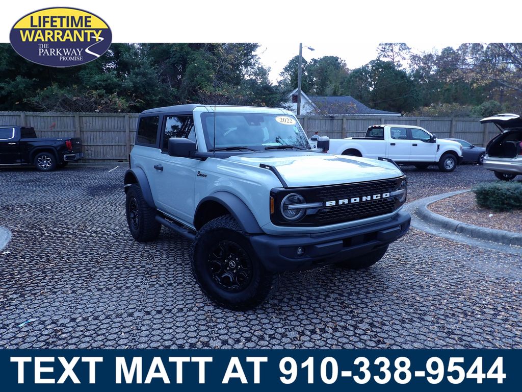 2022 Ford Bronco 2-Door Wildtrak's photo