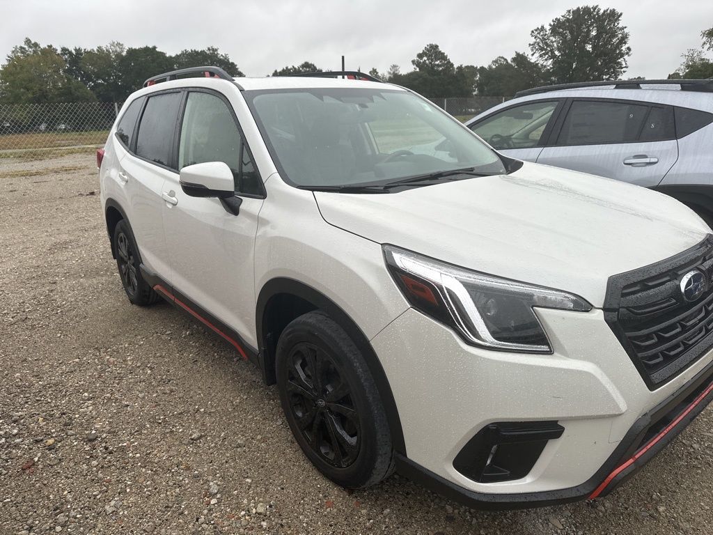 2023 Subaru Forester Sport photo 3