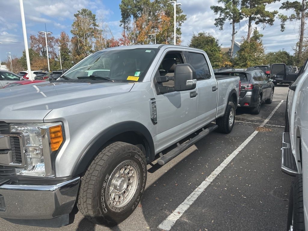 Used 2017 Ford F-250SD XLT Truck