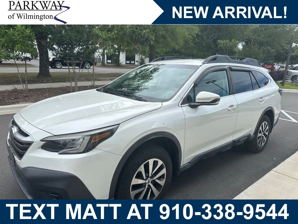 2020 Subaru Outback Premium's photo
