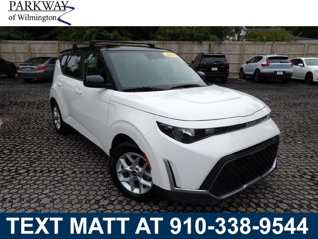 Used 2023 Kia Soul S Hatchback