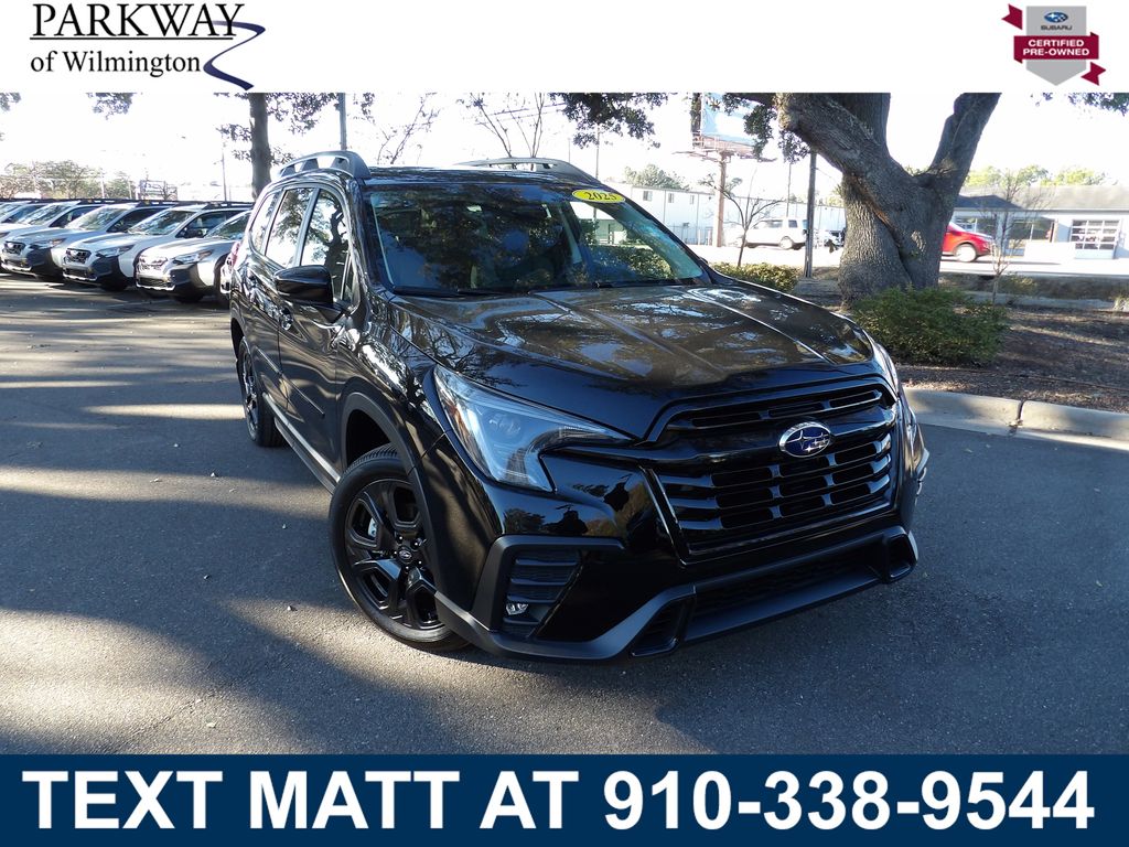 2025 Subaru Ascent Onyx Edition-Premium's photo