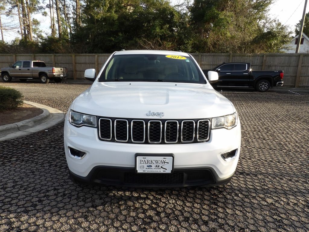 Used 2017 Jeep Grand Cherokee Laredo SUV