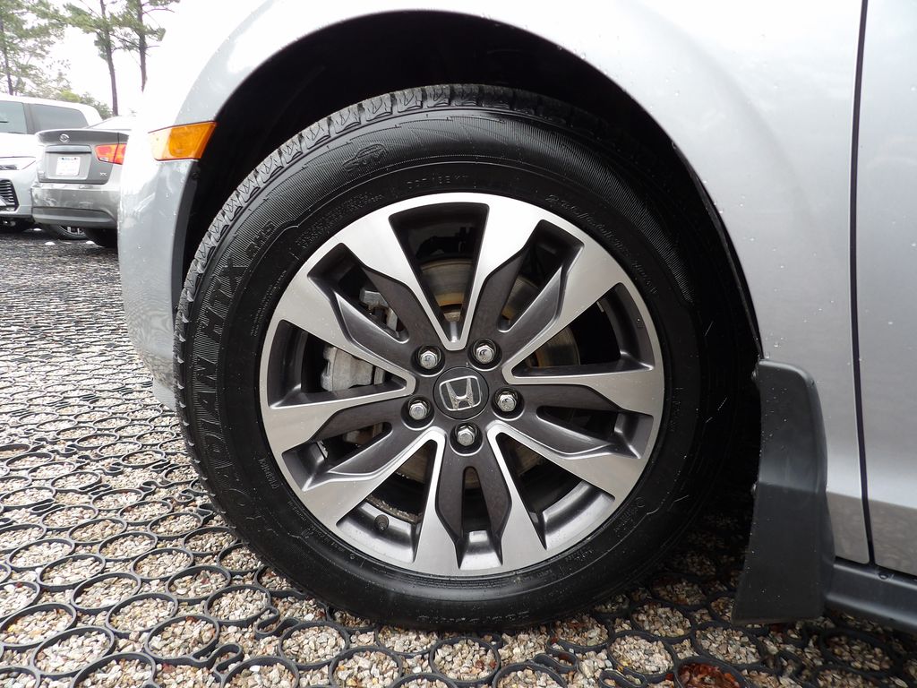2023 Honda Odyssey EX-L - Photo 30