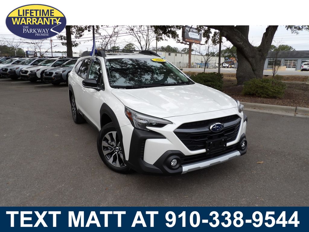 2025 Subaru Outback Limited's photo