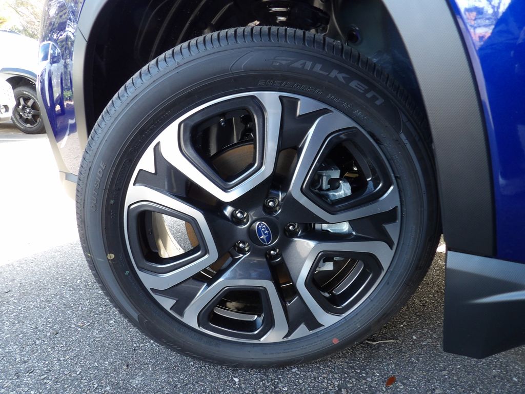 2026 Subaru Ascent Limited - Photo 32