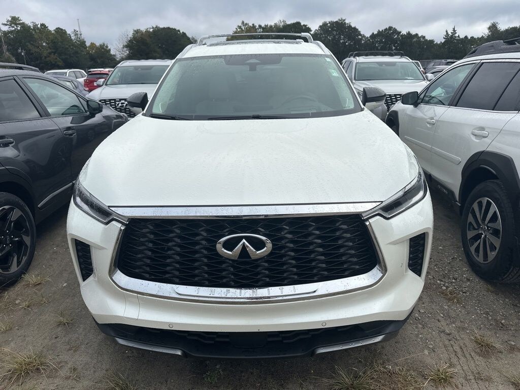 Used 2023 INFINITI QX60 Sensory SUV