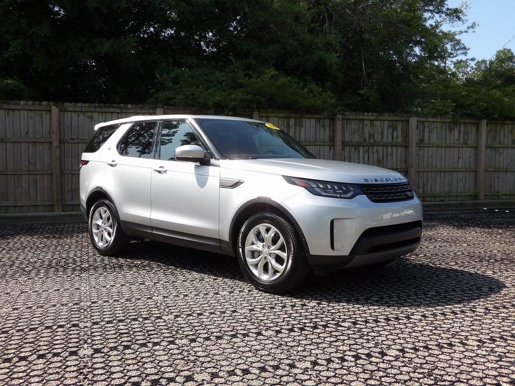 Used 2019 Land Rover Discovery SE with VIN SALRG2RV8KA095345 for sale in Wilmington, NC