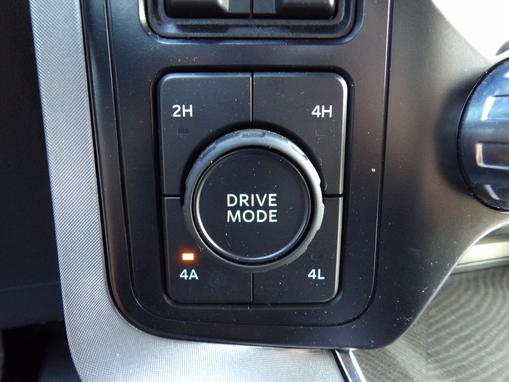 2023 Ford F-150 Platinum - Photo 26