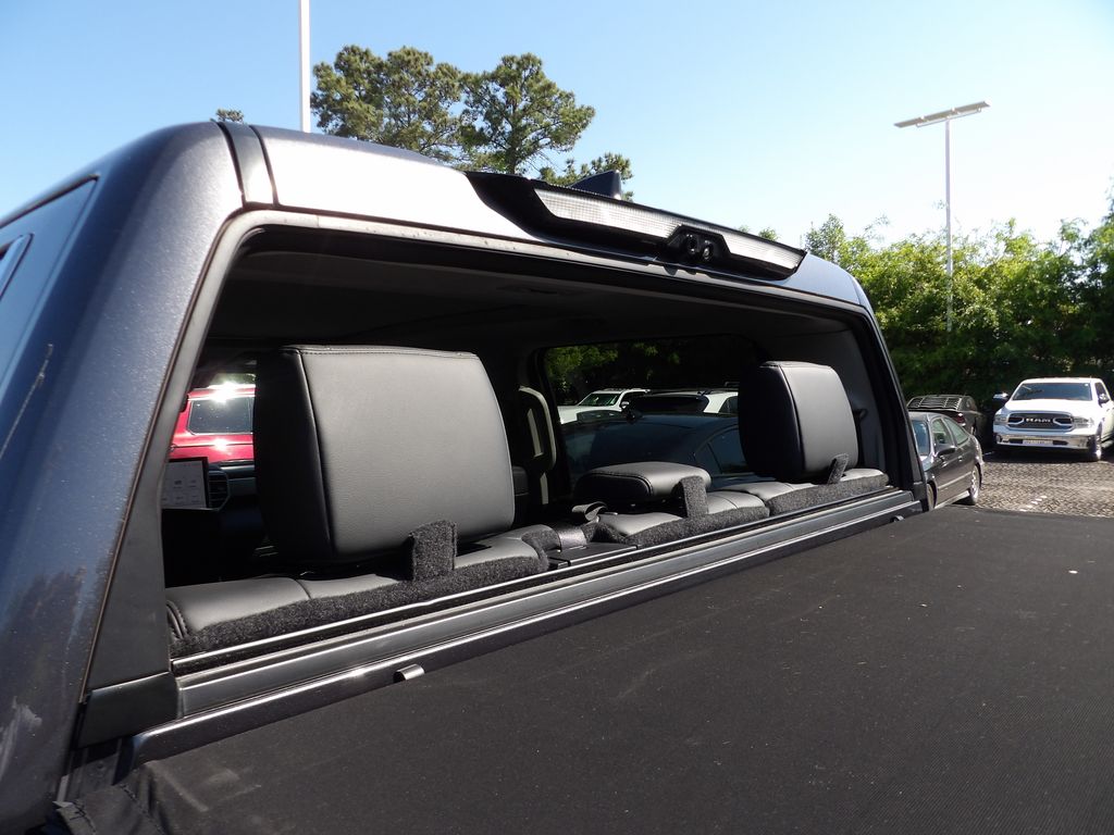 2024 Toyota Tundra Limited - Photo 27