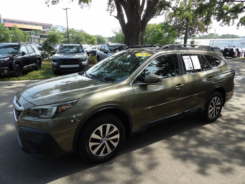 Used 2021 Subaru Outback Premium SUV