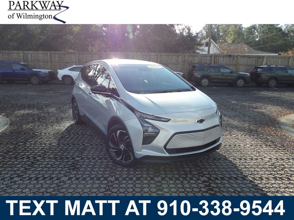Used 2023 Chevrolet Bolt EV 2LT Wagon