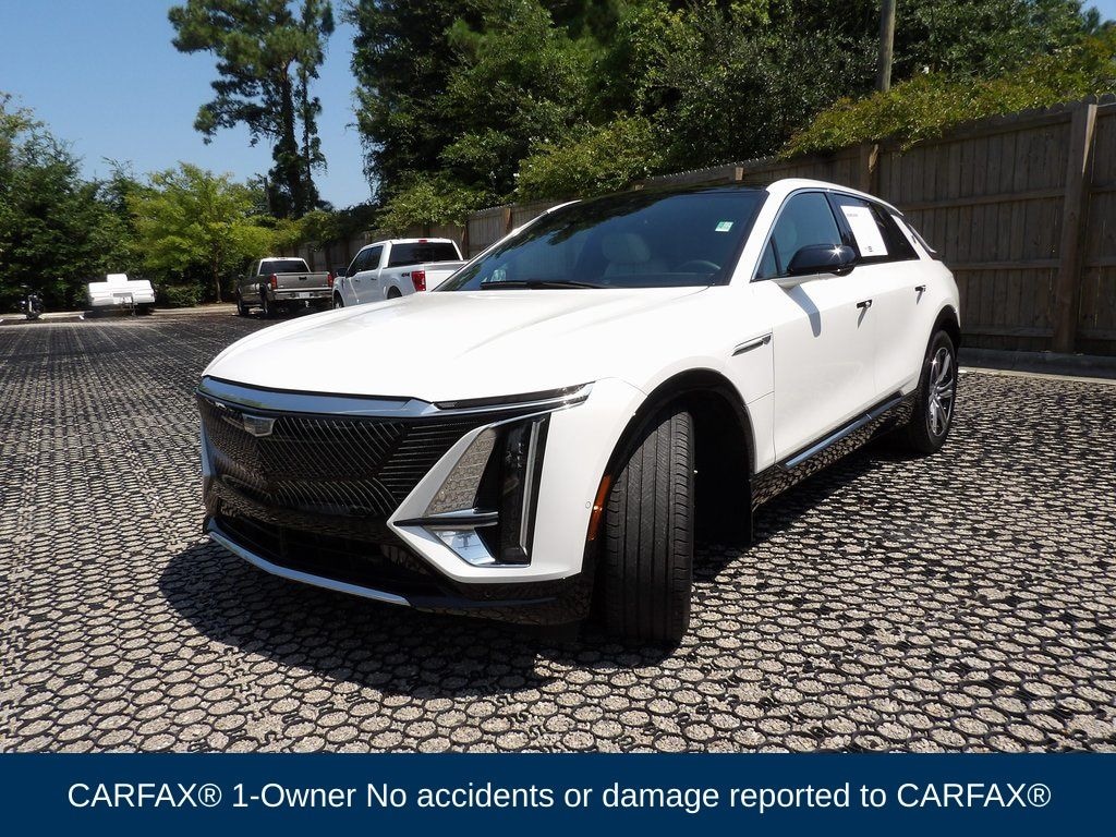 Used 2024 Cadillac Lyriq Luxury SUV