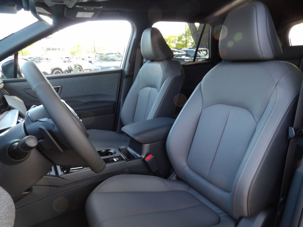 2026 Subaru Outback Limited - Photo 12