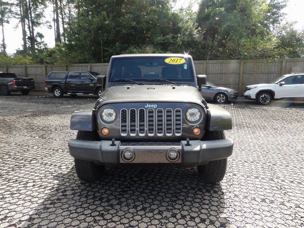 Used 2017 Jeep Wrangler Unlimited Sahara SUV