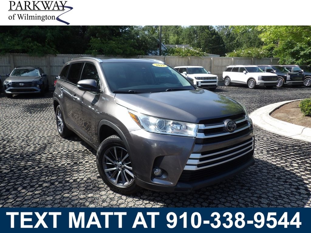 Used 2019 Toyota Highlander XLE SUV