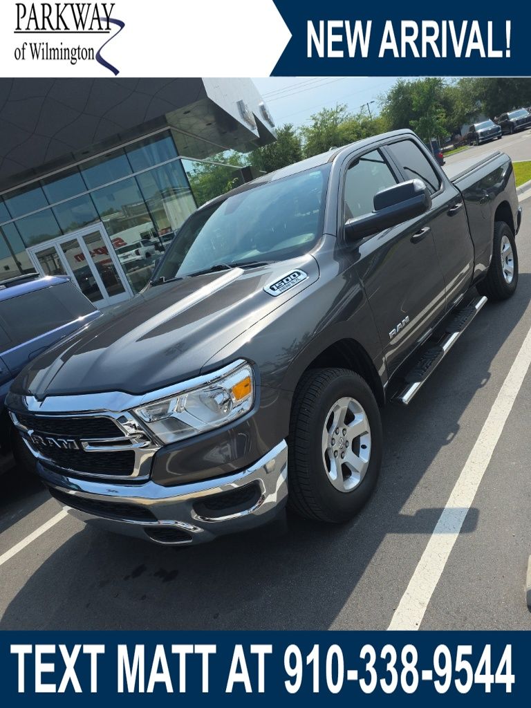 2019 RAM 1500 Tradesman 4x4 Quad Cab 6'4's photo