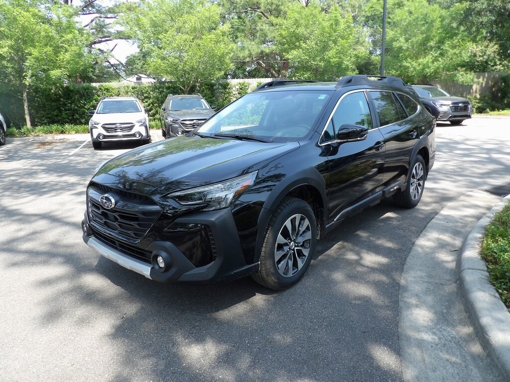2025 Subaru Outback Limited photo 3