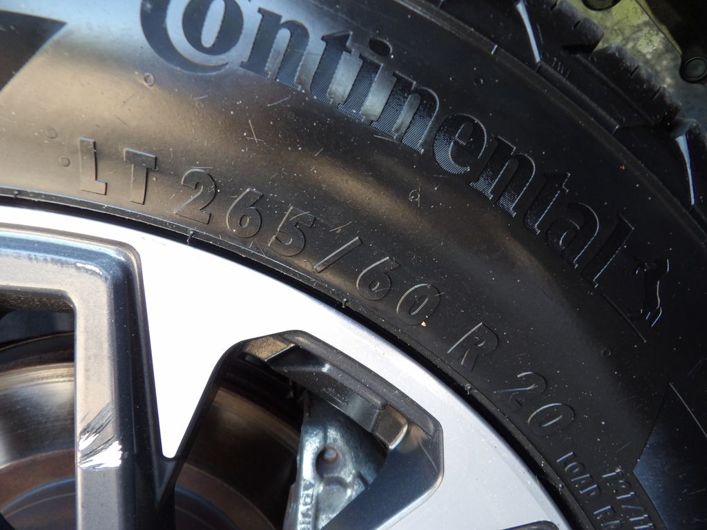 2024 Toyota Tundra Limited - Photo 31