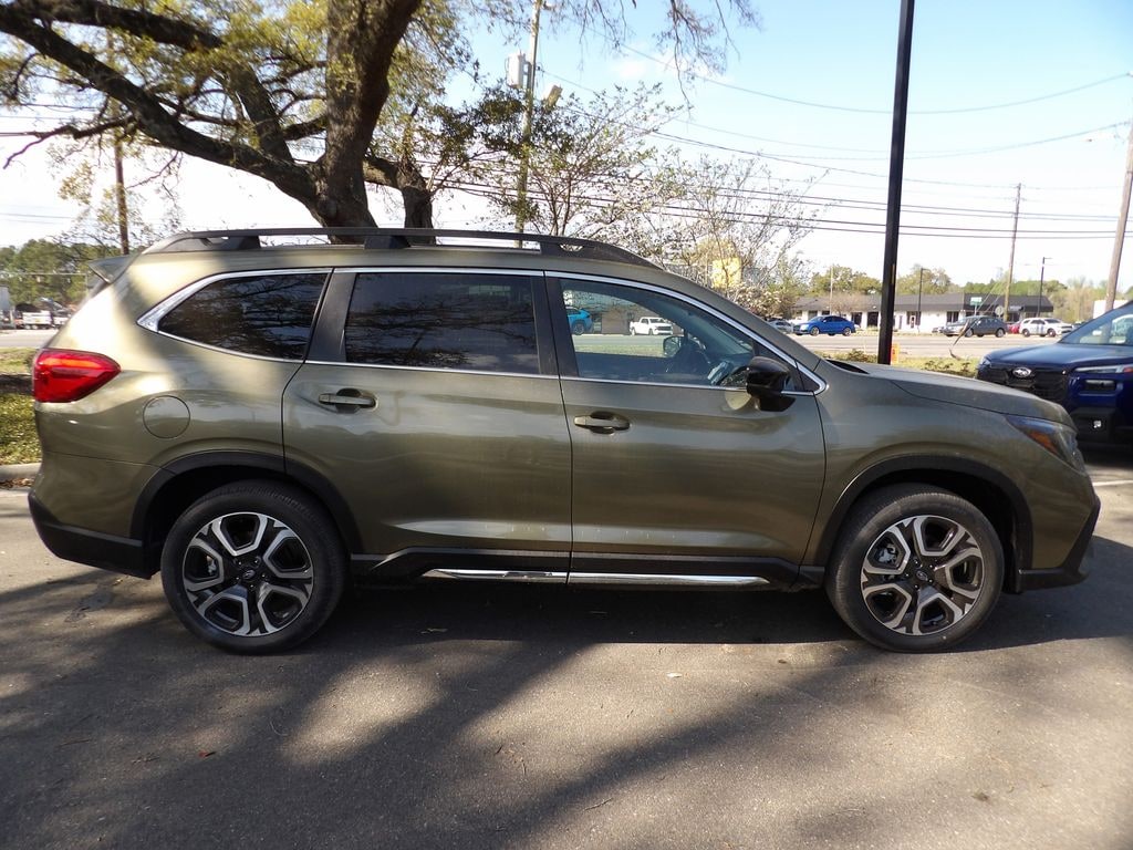 New 2026 Subaru Ascent Limited SUV