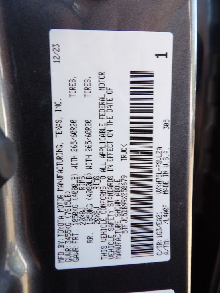 2024 Toyota Tundra Limited - Photo 34