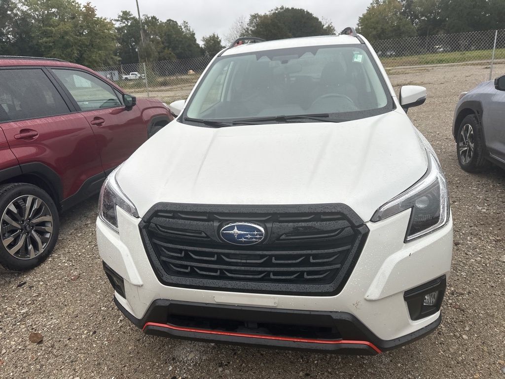 2023 Subaru Forester Sport photo 2