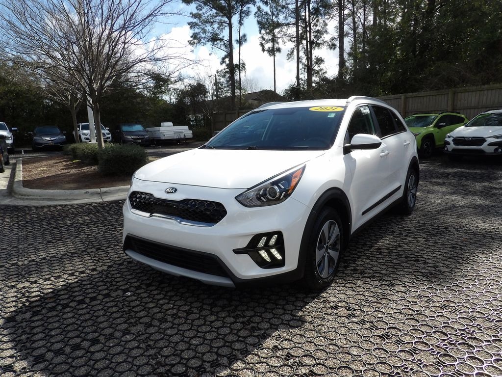 Used 2021 Kia Niro LX SUV