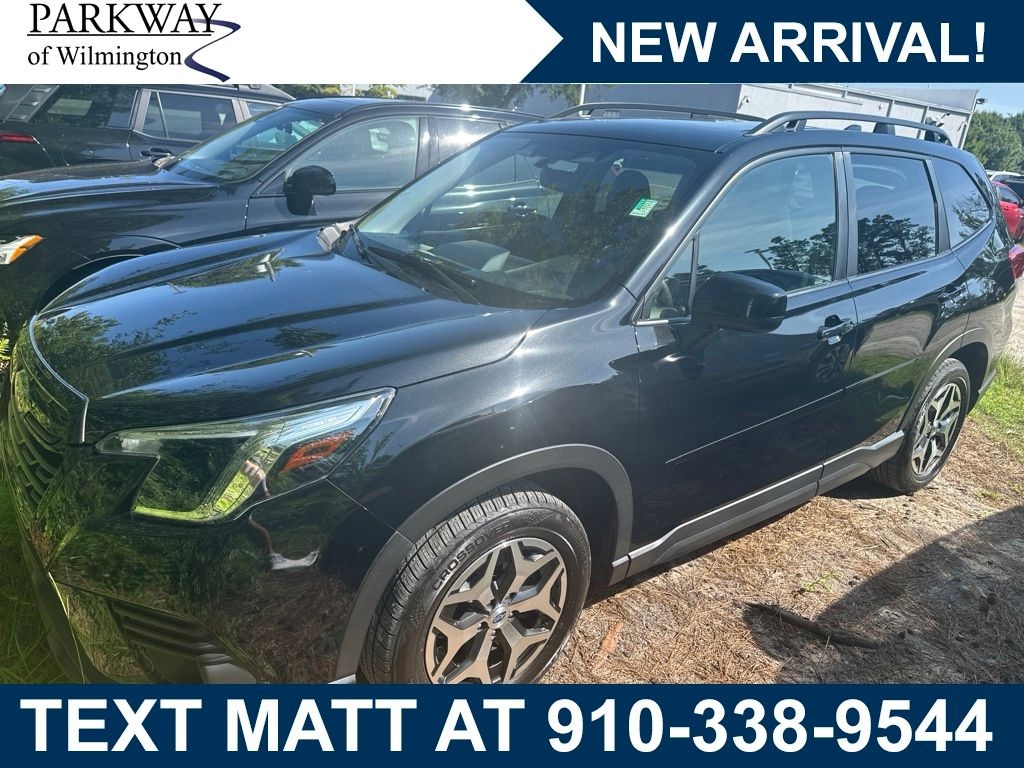 Used 2023 Subaru Forester Premium SUV
