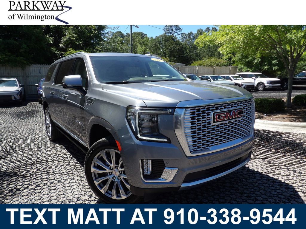 2022 GMC Yukon Denali AWD's photo