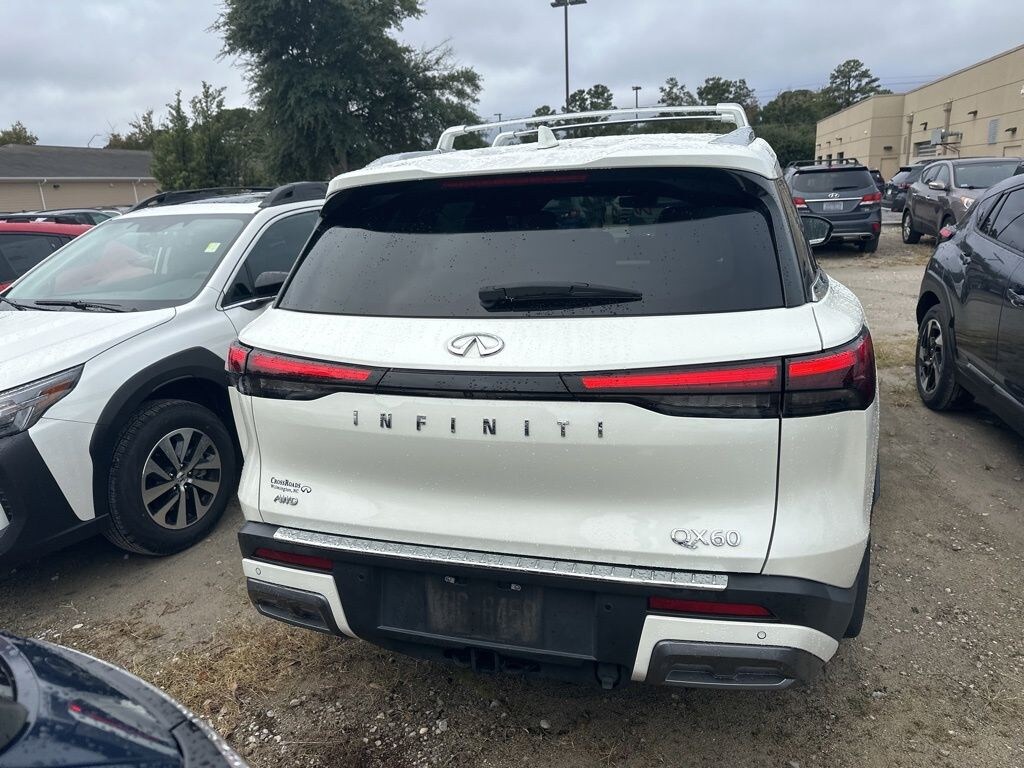 Used 2023 INFINITI QX60 Sensory SUV