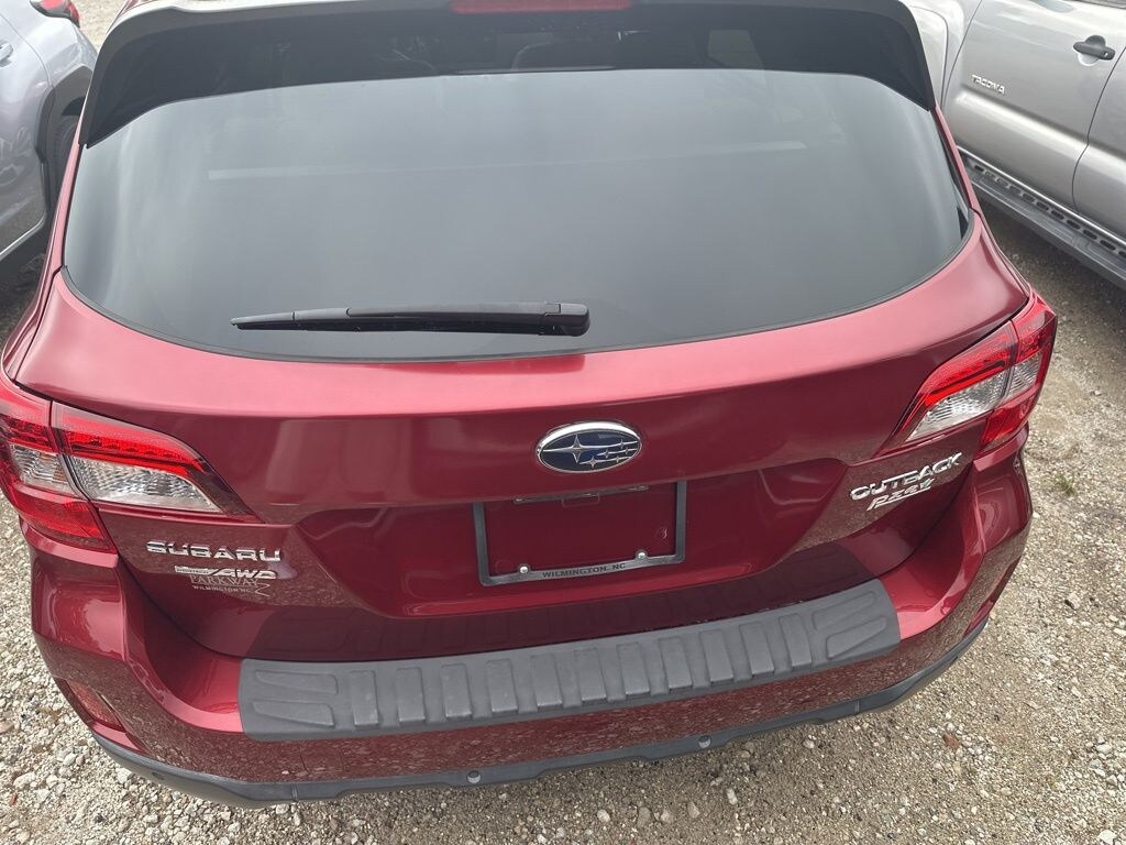 Used 2017 Subaru Outback 2.5i Limited SUV