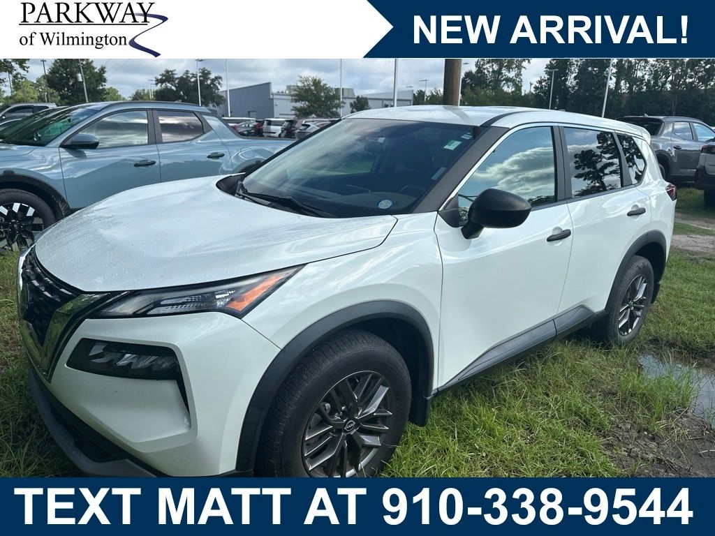 Used 2023 Nissan Rogue S SUV