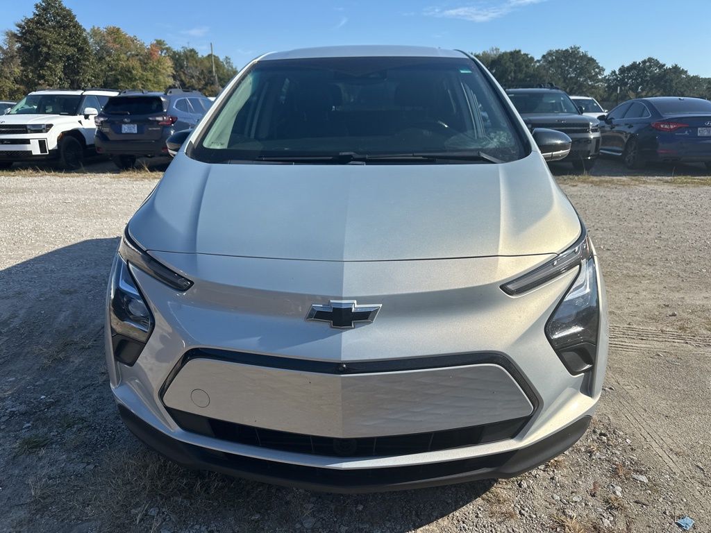 2023 Chevrolet Bolt EV 2LT photo 2